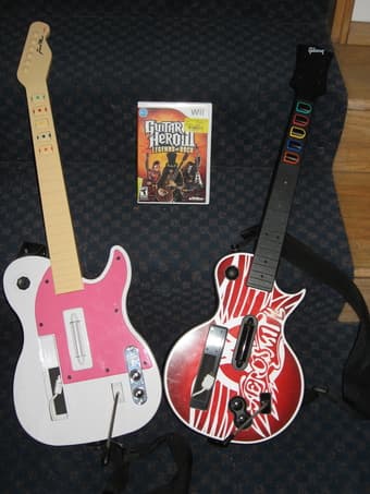 Guitar Hero II, Wii game + 2 Guitars - $40 2