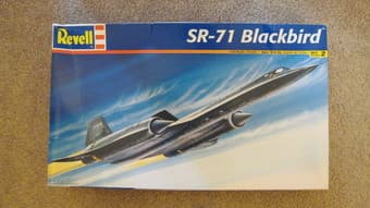 $5_Plastic airplane model 1