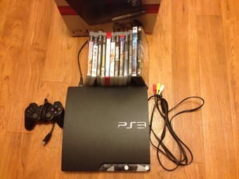 PS3 + 10 Games 1
