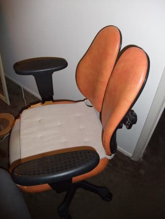office chair (FREE) 1