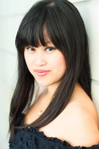 Spring into Summer with Isabella Tang 1