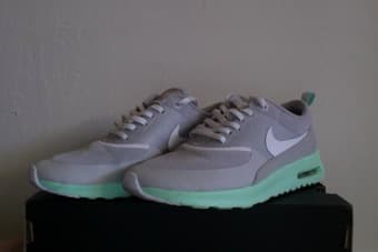 new Nike Air max Thea, size 6.5 2