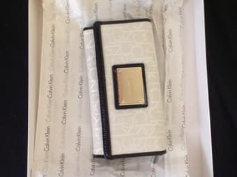 Calvin Klein Wallet - $40 2