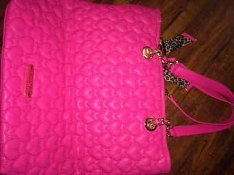 Betsey Johnson quilted purse, brand new 1