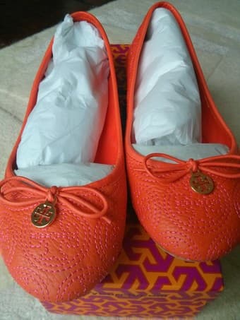 TORY BURCH - beautiful orange flats (size 8.5) - $85 4