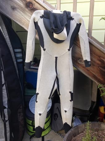 Patagonia R4 Women's Hooded Chest Zip Wetsuit (Size 6) - $250 1