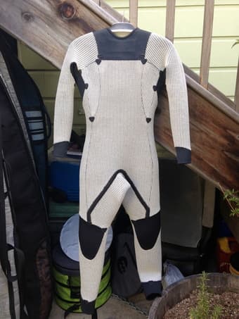 Patagonia R4 Women's Hooded Chest Zip Wetsuit (Size 6) - $250 2