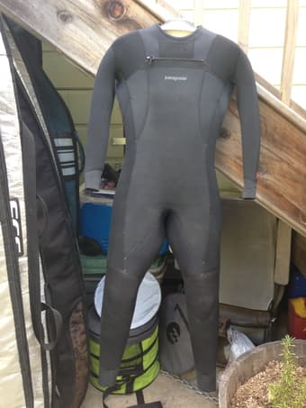 Patagonia R4 Women's Hooded Chest Zip Wetsuit (Size 6) - $250 3