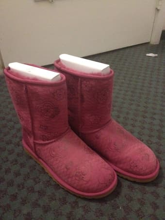 UGG short boots - size 6, w/ prints, pink - sale for 100 1