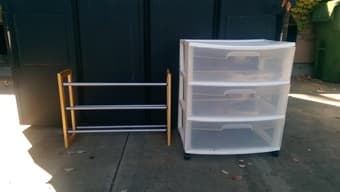 Free plastic drawers and shoe rack in EV 1