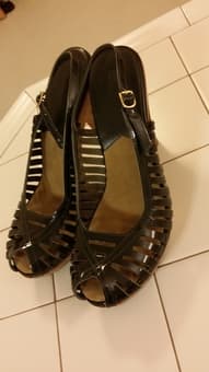 MICHAEL KORS WOMEN'S PUMPS (Size 7.5) $25 2
