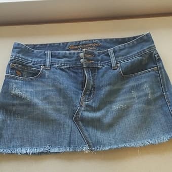 Abercrombie&Fitch Denim Skirt size 2 ($10) 1