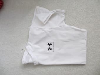 MEN'S UNDER ARMOUR COMPRESSION T-SHIRT - $10 1