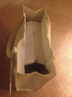 New Lacoste Shoulder Purse for Woman. White and Dark blue- medium size 4