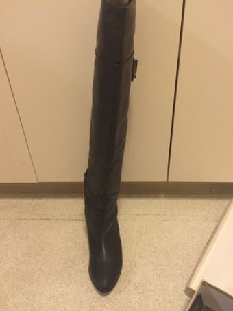 Almost new over-the-knee boots for only 50 bucks (originally $175.30) ! 1