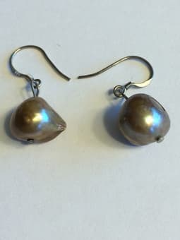 Selling Brand New Pearl Jewelry Part 2 (Earrings + Bracelet) 1