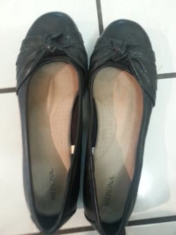 Cute Flats - worn only once - size 9 $10 1
