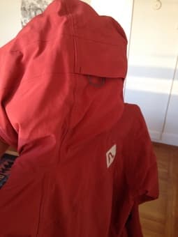 Women's FlyLow ski jacket, xs to s, $100 2