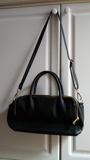 Black H&M faux leather bag $15 2
