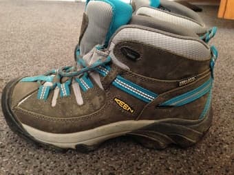 Women's KEEN hicking boots: $100 1