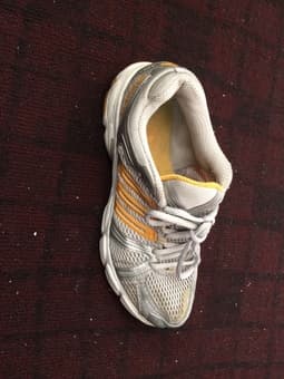2008 Beijing Olympic shoe collection - 5 dollars 2