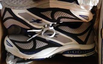Brand new Men's Reebok shoes size 10 - Original Box, 50% off 2