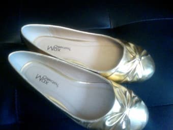 Women's shoes, size 7 1