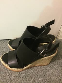 Steven by Steve Madden black wedges $20.00 Size 8 1