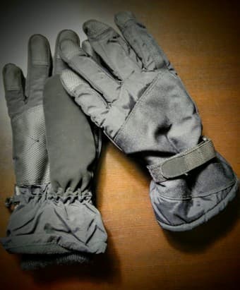 Tahoe Kit AMAZING OFFER - Smith Ski Goggle - Ski Gloves - Ski Pants 3