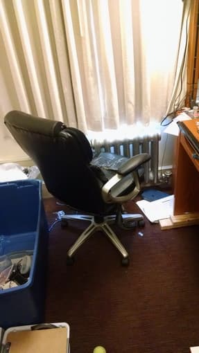 Comfortable Office Chair with rip along seam [FREE] 4