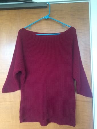 Selling cute dresses and women's clothes for cheap 4