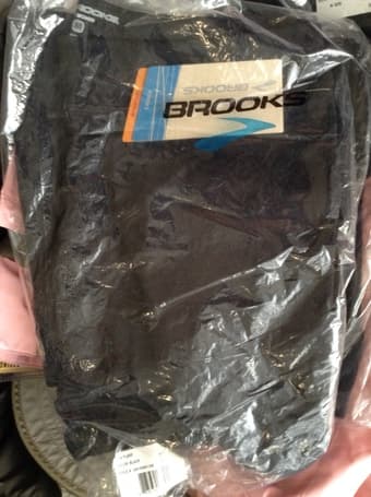 NEW Brooks Viva Flare Yoga Pants 1