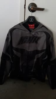Selling Motorcycle Clothing and accessories 1