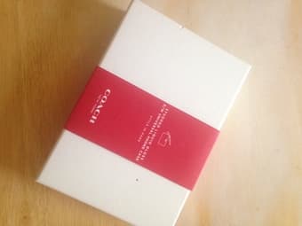 Coach STUD RED LIQUID GLOSS E/W UNIVERSAL PHONE CASE 1