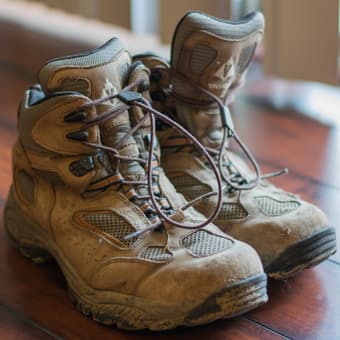 GORE-TEX Hiking Boots - Size 14 1