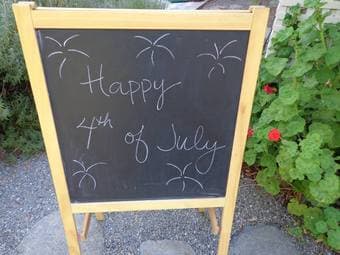 Chalkboard and Whiteboard Combo Easel - $25 1