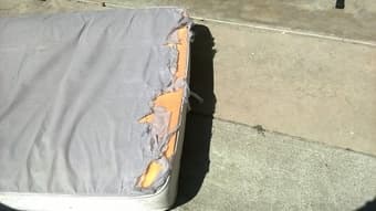 Free Queen Size mattress - $0 2