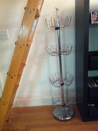 CHROME REVOLVING SHOE TREE - $20 (menlo park) 1