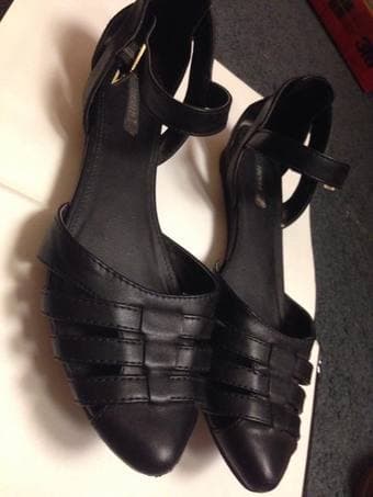Women's sandals $12 OBO 1