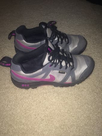 Nike waterproof GTX hiking shoes for women 1