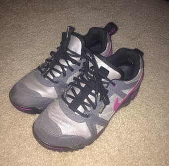 Nike waterproof GTX hiking shoes for women 3