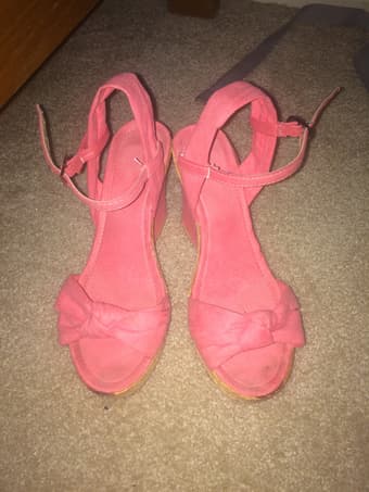 Pink wedges $8 1