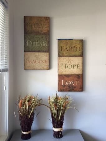 TONS OF ART WALL  !!!! 1