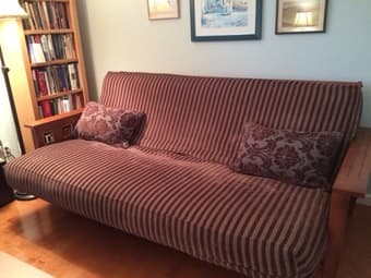 Free Queen Futon 1