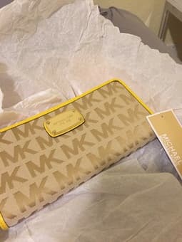 BRAND NEW Michael Kors wallet $80 obo 1