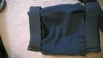 skating/skiing knee pad 15$ each, 25$ for two pairs 2