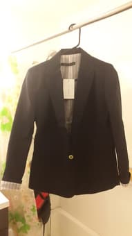 Woman: Zara, Mango, Forever 21 1