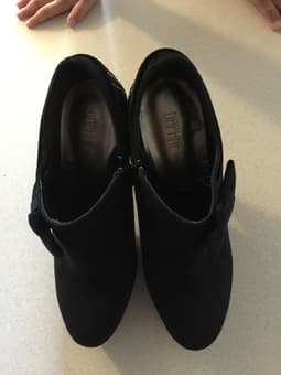 Women shoe (size 8 & 6) $15 dollars each. 2