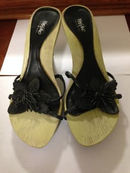 Women's Heels ($3 each) 3