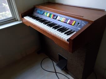 1970s Lowrey Teenie Genie Organ - $75 1